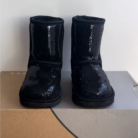 UGG Bailey Black Sequin Toddler Boots- SZ 7 C
