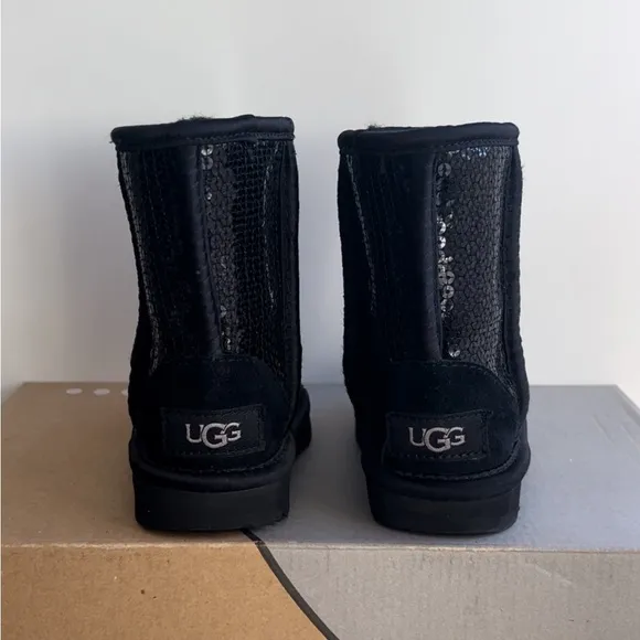 UGG Bailey Black Sequin Toddler Boots- SZ 7 C