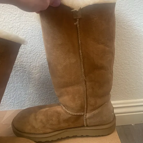 UGG Bailey Button Boots, BAILEY BUTTON TRIPLET II BOOT