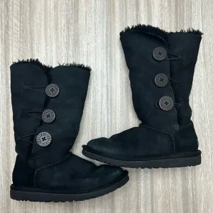 UGG Bailey Button Triplet boots women’s size 5 black