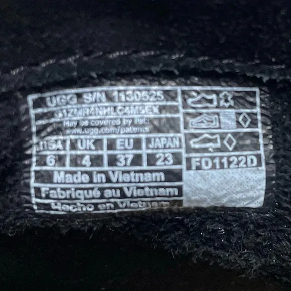 UGG Boots Josefene Cuff Black Woman's 6