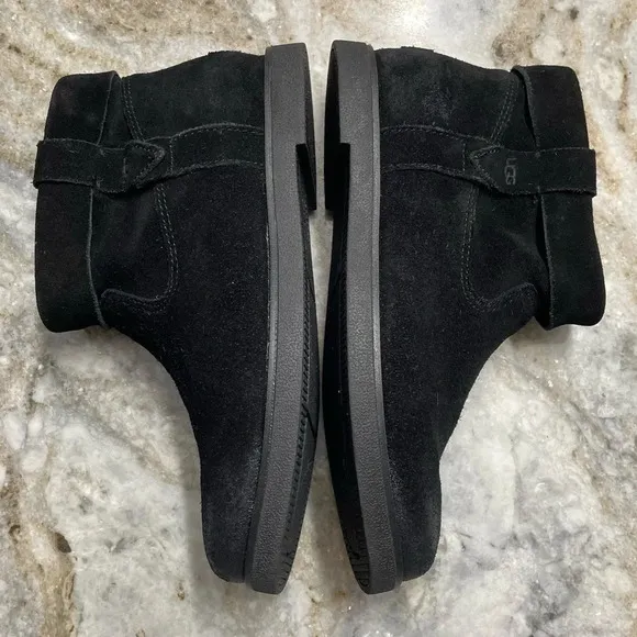 UGG Boots Josefene Cuff Black Woman's 6