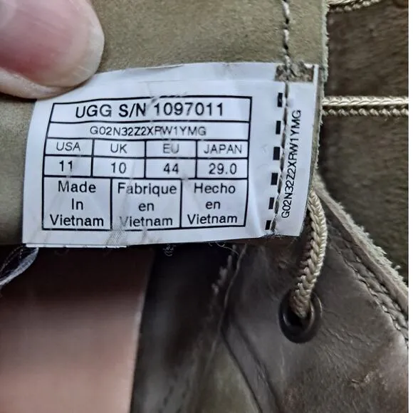 Ugg Camino Suede Lace-up‎ Chukka Oxford Boots Size 11 S/N 1097011