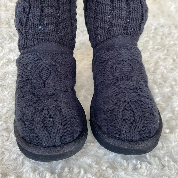UGG cardy knit boots