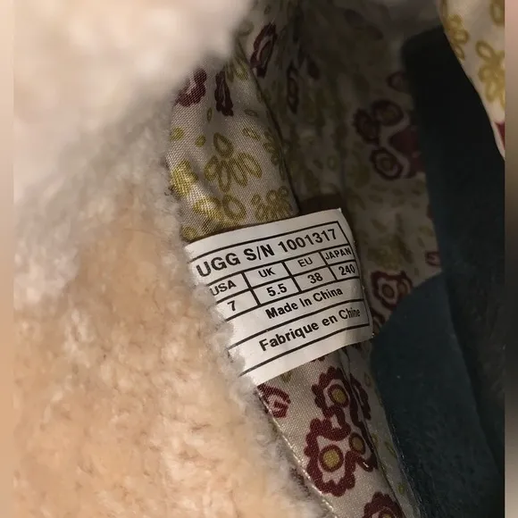 UGG Carnagie Wedge Clog Boots