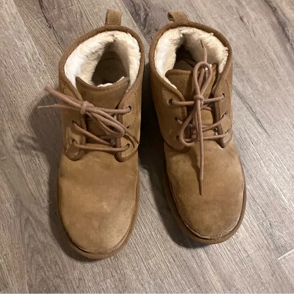 Ugg Chukka Boots 12 EUC