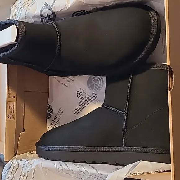 UGG Classic mini ii boot, black, size 9 or 10, new in box