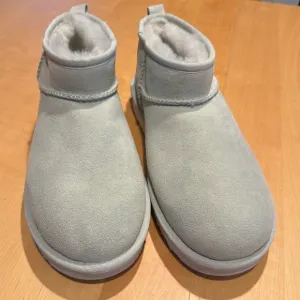 UGG Classic Ultra Mini NWOT