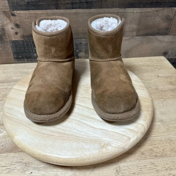 Ugg Jona Kids Boots Youth 1118890K Shearling Shorty Booties Size 3