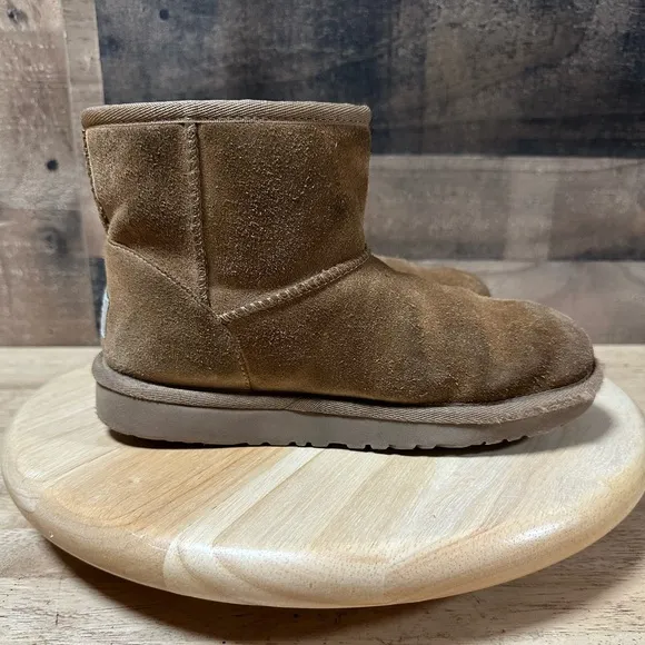 Ugg Jona Kids Boots Youth 1118890K Shearling Shorty Booties Size 3