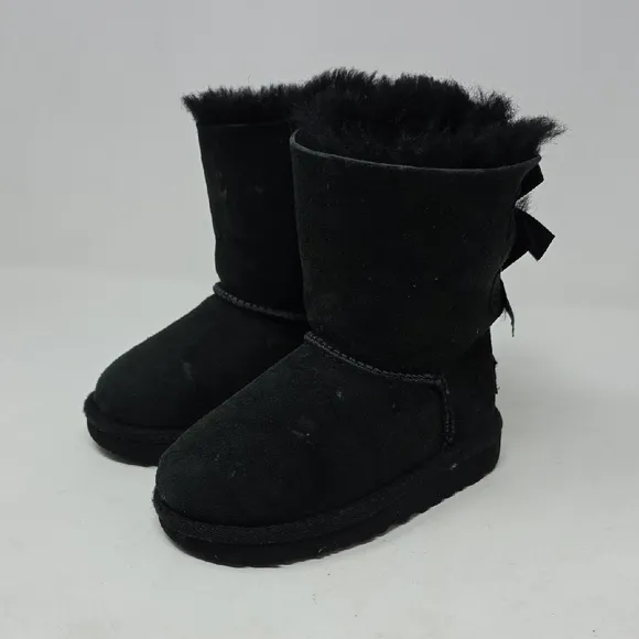 UGG Kids Black Boots Toddler Girl Size 8