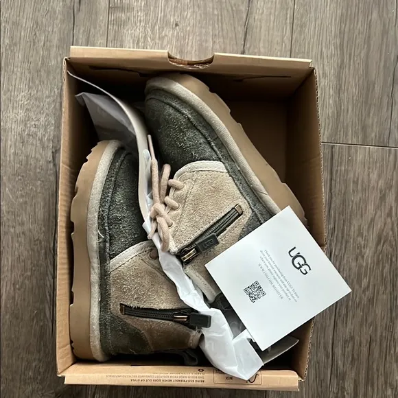 UGG Kids' Olive Green and Tan Boots