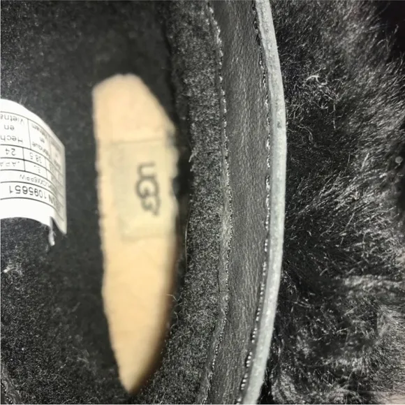 UGG Leather and Fur heeled Booties