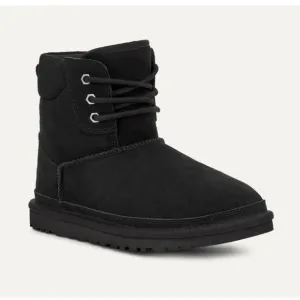 UGG Neumel Hiker Sherpa Boots Women’s size 8 Black