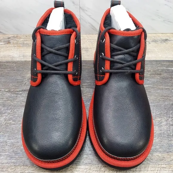 UGG Neumel M/1133777 BSRL Chukka Boots Men's Black Red Leather Comfort NR6898