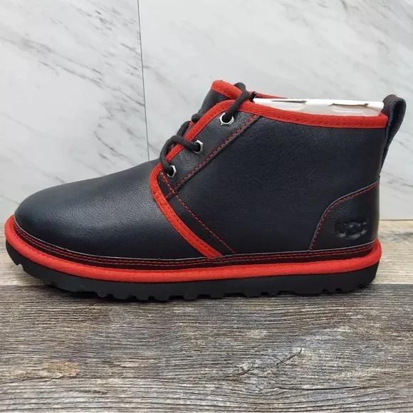 UGG Neumel M/1133777 BSRL Chukka Boots Men's Black Red Leather Comfort NR6898