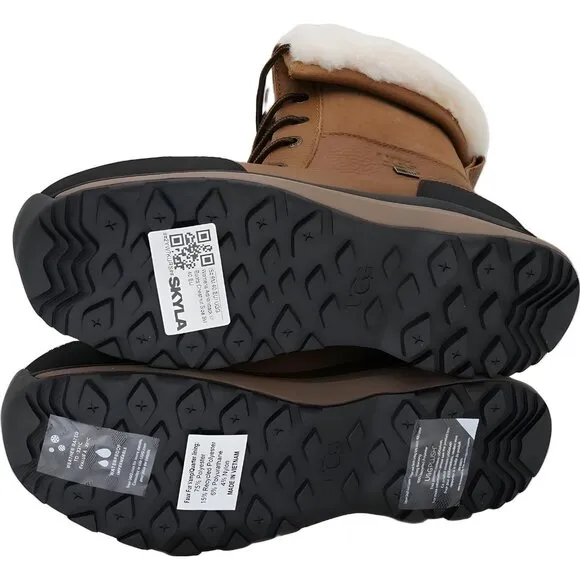 UGG Women's Adirondack III Chestnut Boots - Size 9M 40 EU