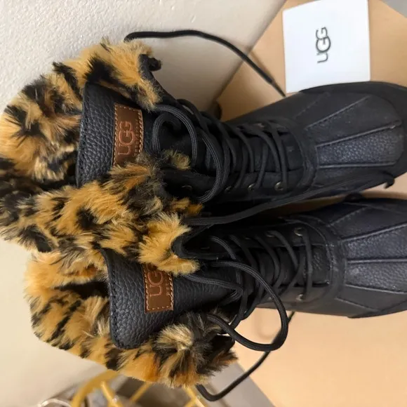 UGG Women's Black Winter Boots