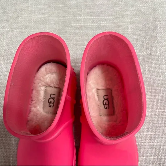 Uggs Youth Girls Rain Boots Size 1 Taffy Pink  Drizlita Tpe New Without Box