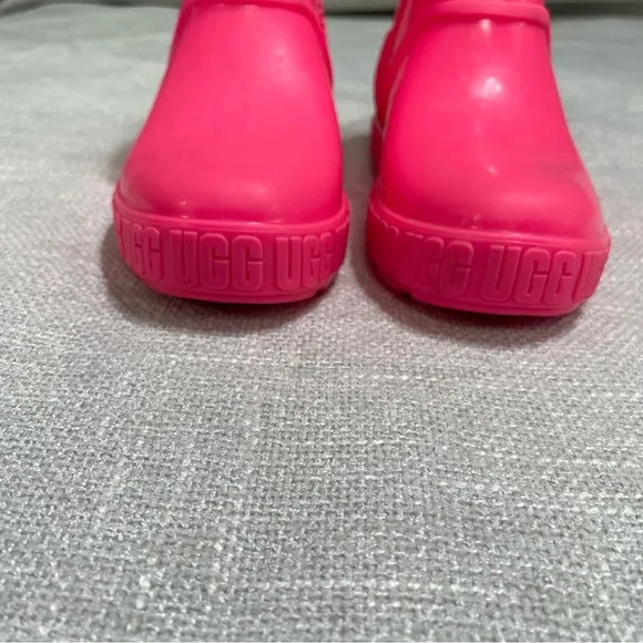 Uggs Youth Girls Rain Boots Size 1 Taffy Pink  Drizlita Tpe New Without Box