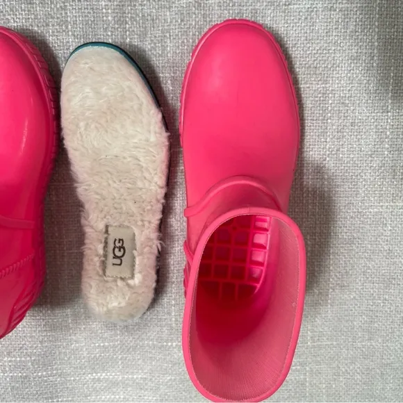 Uggs Youth Girls Rain Boots Size 1 Taffy Pink  Drizlita Tpe New Without Box