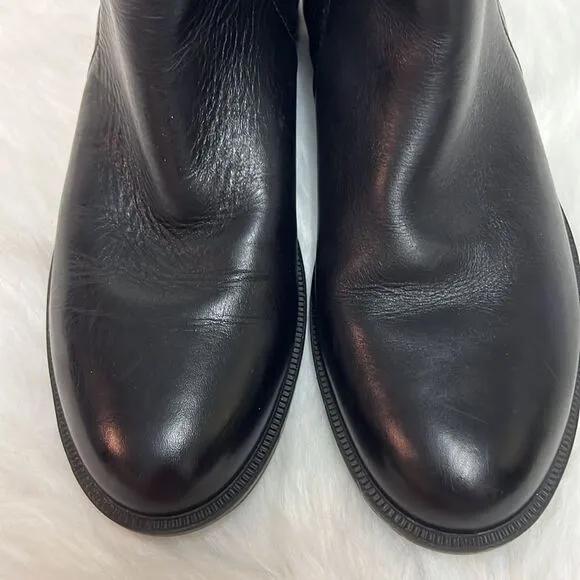 Umberto Raffini black leather Trina ankle boots Size 39/8.5 B20