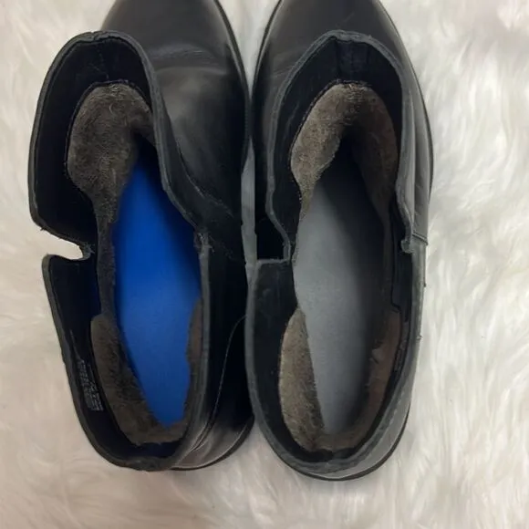 Umberto Raffini black leather Trina ankle boots Size 39/8.5 B20