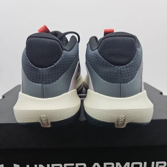 Under Armour Lockdown 7 Tetra Gray‎ Basketball Shoes 3028512-101 Men's Size 11.5