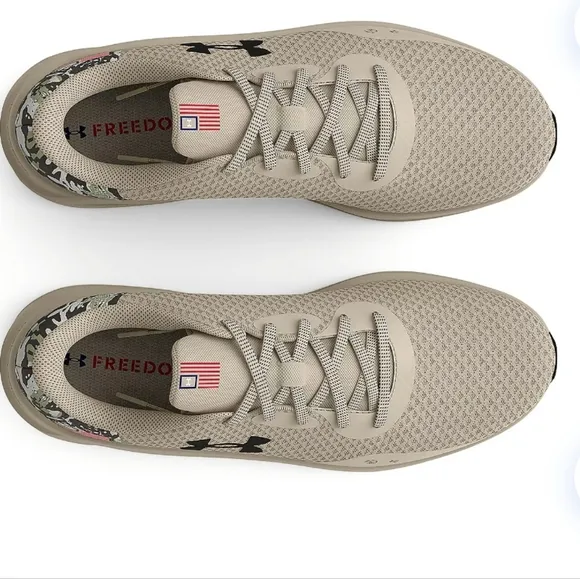 Under Armour Men’s Charged Pursuit 3 Freedom Running Shoes