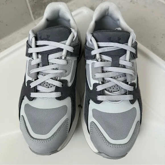 Under Armour Unisex UA Forge 96 Shoes Size 7 Women