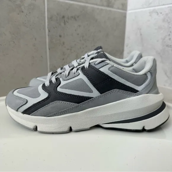 Under Armour Unisex UA Forge 96 Shoes Size 7 Women