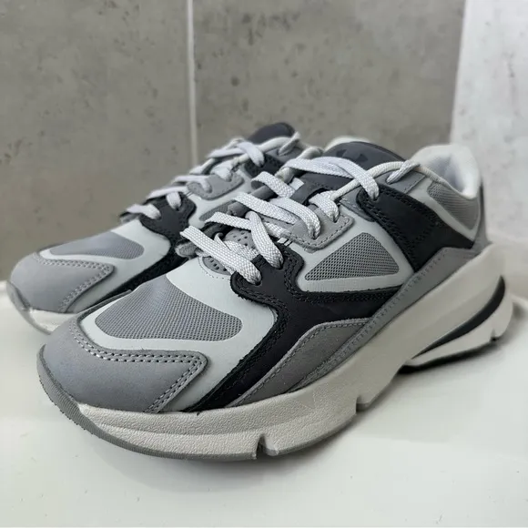 Under Armour Unisex UA Forge 96 Shoes Size 7 Women