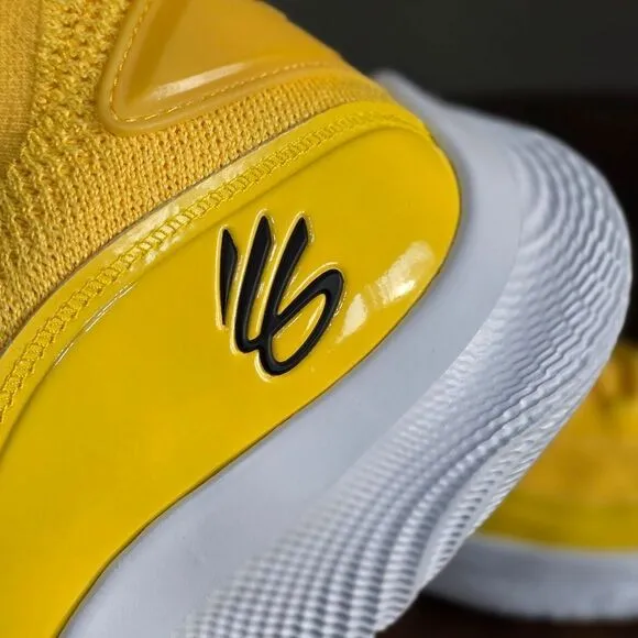 Under Armour Curry 8 Flow Yellow Smooth Butter Basketball Shoes 10 3024785-700