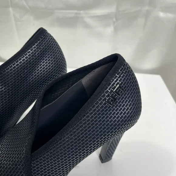 United Nude Elegant Black Mesh Heels, worn once, only inside, size 39