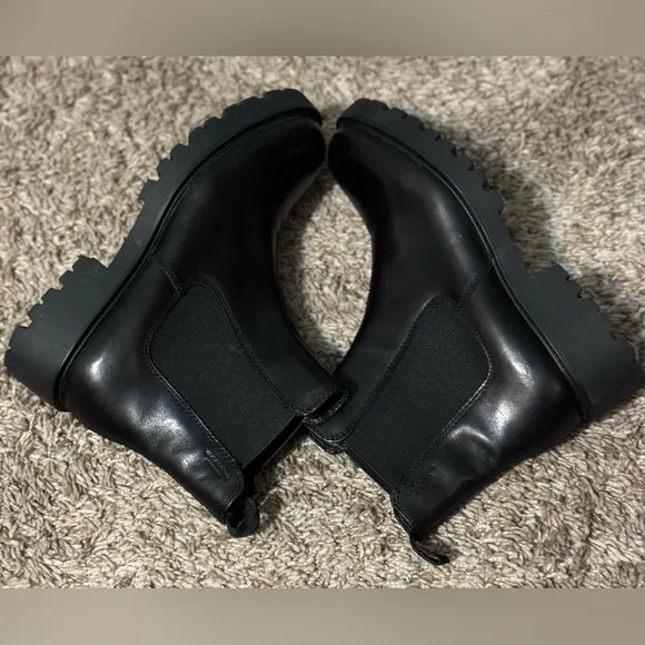 VAGABOND KENOVA boots NWOT