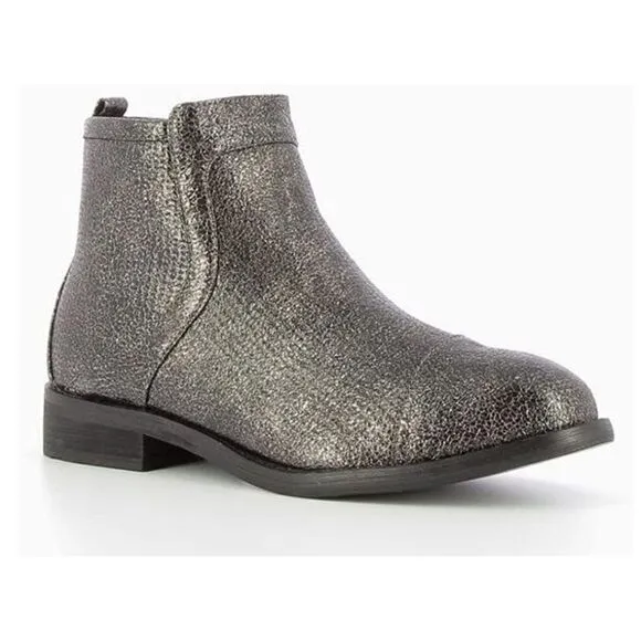 Vanessa Wu Black Crackled Sheen Zip Booties 38