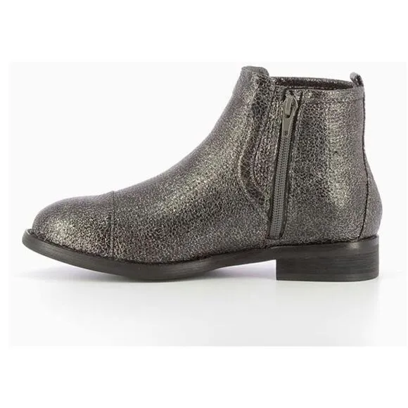 Vanessa Wu Black Crackled Sheen Zip Booties 38