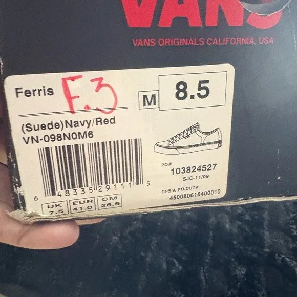 Vans Blue Sneakers Classic Skate  Ferris vintage (Suede) Navy/RedVN-098NOM6