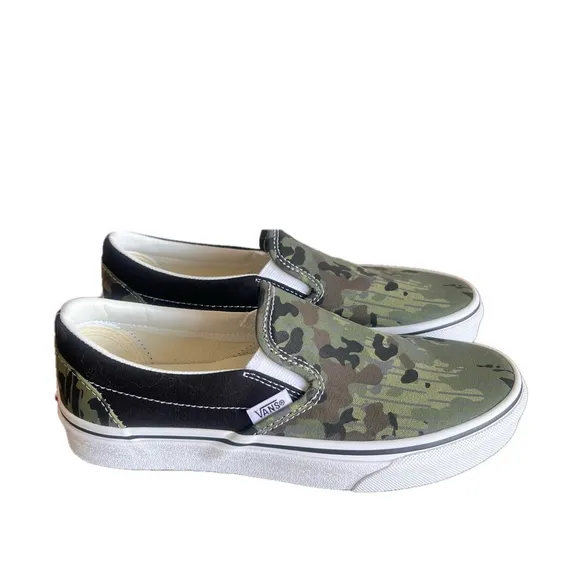 Vans Classic Slip On Camo Green Unisex Shoe Size 5.5 or 7 #471A