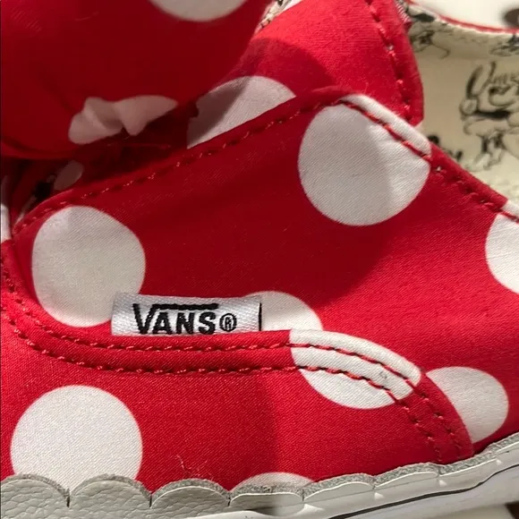 Vans Disney Minnie Bow Red Polka Dot Deck Shoes Size 1 NEW