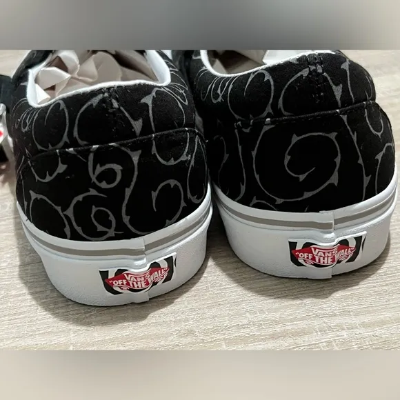 Vans Disney Nightmare Before Christmas Sally &amp; Jack Shoes Slip On Men's Size 11