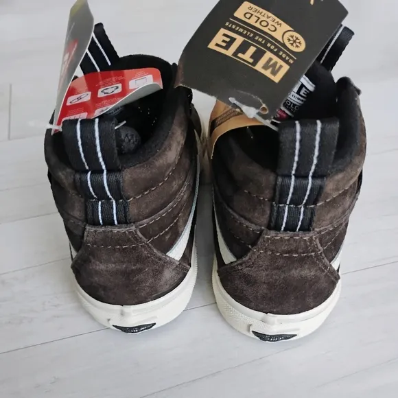 VANS NEW MTE-2 Sk8-Hi Waterproof Shoes