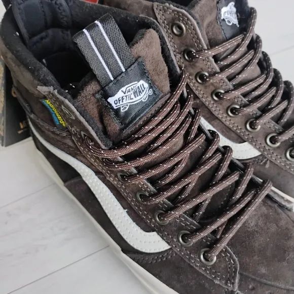 VANS NEW MTE-2 Sk8-Hi Waterproof Shoes