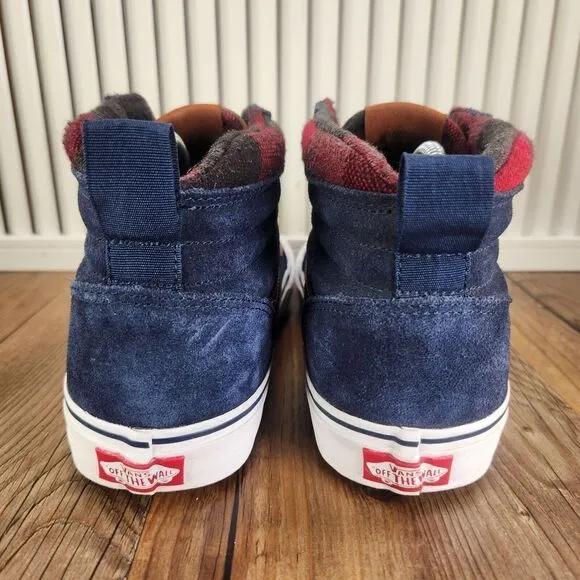 VANS Sk8-Hi MTE Ward Men Sz 8.5 Dress Blues Gum Sole Lugged Suede Sneakers Shoes