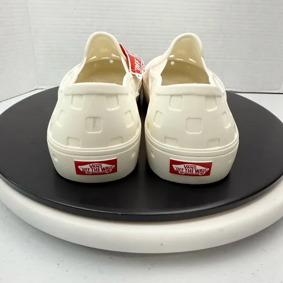 VANS Slip-On Trek Sandals Marshmallow White Cream Boat Water Shoes Size Mens 10
