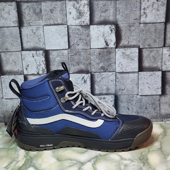 Vans Ultrarange All Weather Boots Men's Size 8.5 Women's Size 10 GORE-TEX Blue