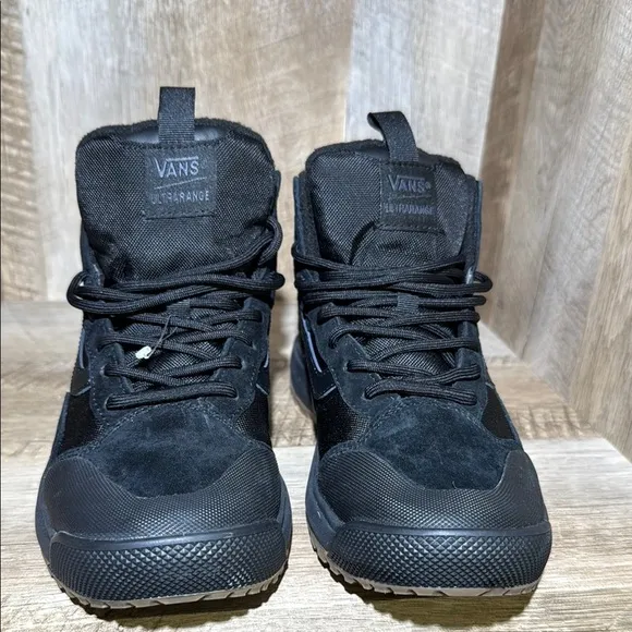 Vans UltraRange Exo Hi MTE Shoes