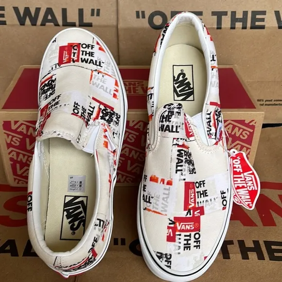 Vans WMNS Classic Slip On Packing Tape Blackdbl/Classic True White sneakers