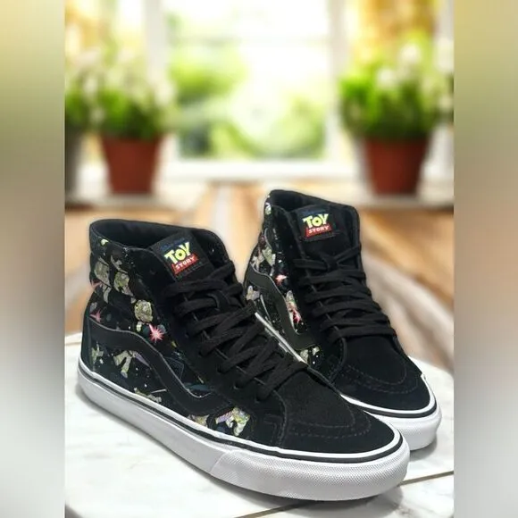 Vans x Disney Toy Story Sk8 Hi Buzz Lightyear Sneakers Limited Edition Size 6 Me