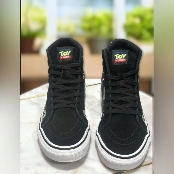 Vans x Disney Toy Story Sk8 Hi Buzz Lightyear Sneakers Limited Edition Size 6 Me